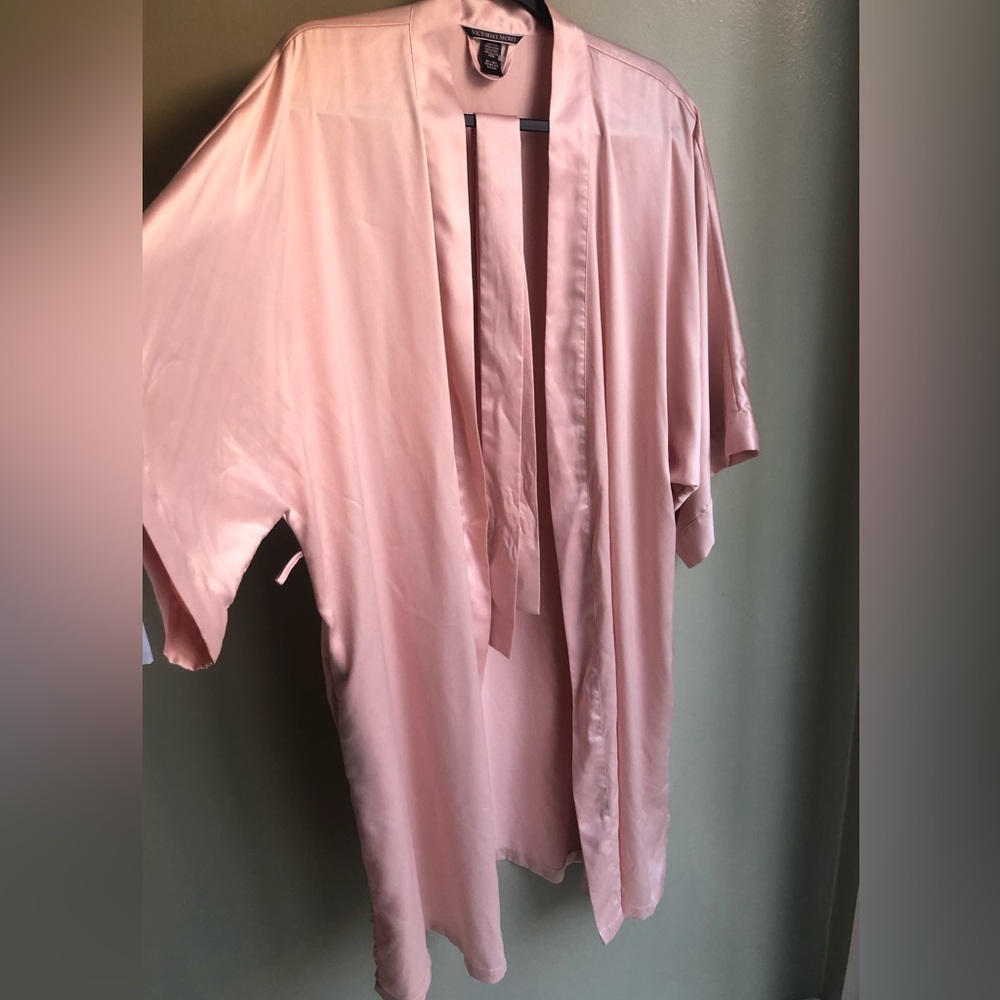 Victoria Secret Robe Pink Size: M/L - Picture 3 of 14